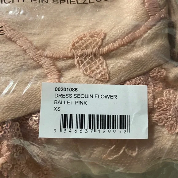 NWT - City Chic Plus Size Sequin Flower Dress - Ballet Pink Floral - Size 14 - Picture 5 of 6